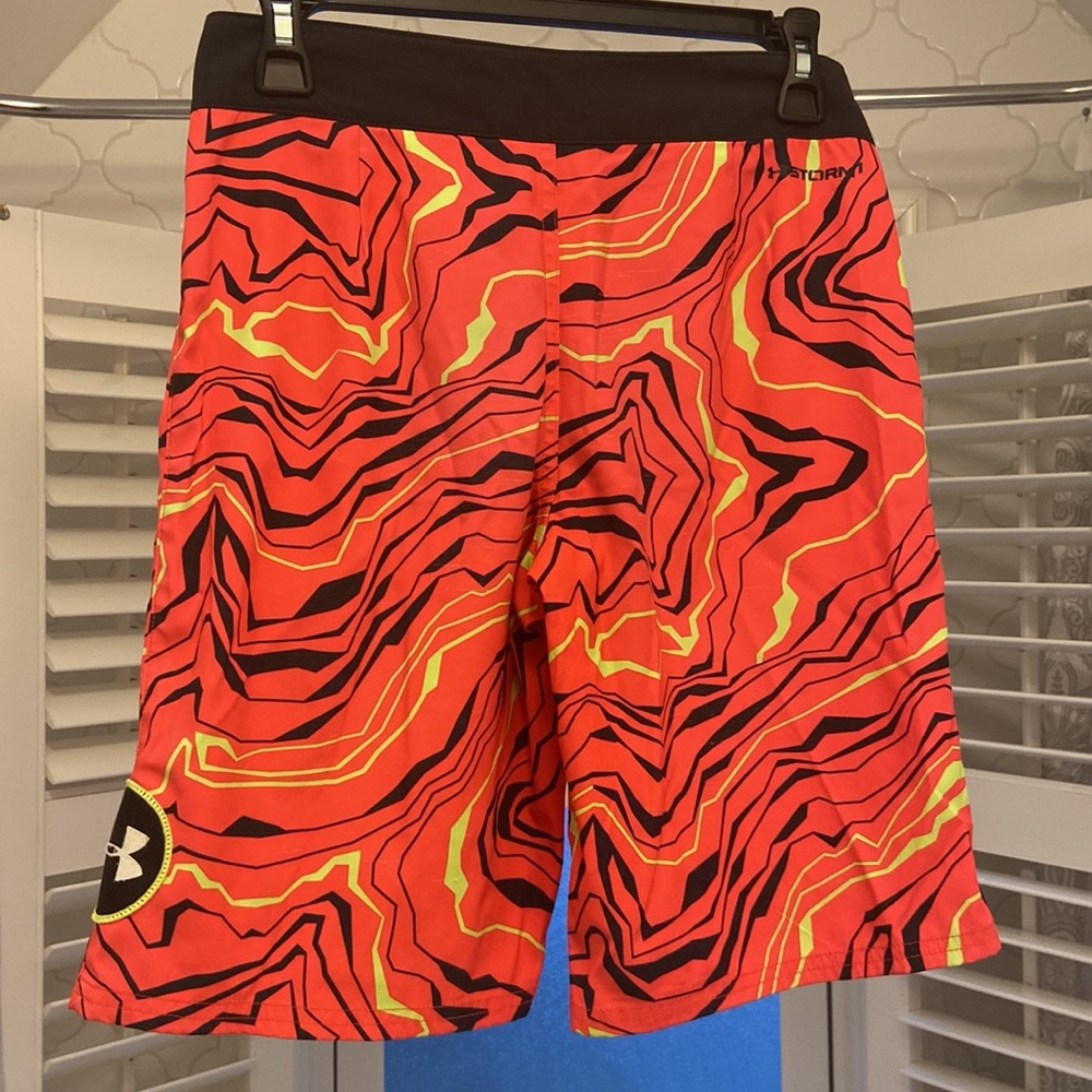 Under Armour, board shorts, boys size 27 loose fit, heat gear, like new
